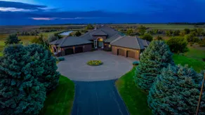 Luxe 10000sqf Estate-Event Venue/Hunting/Sleeps 18 - Image 2