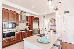 Coastal Luxury Penthouse - Image 3