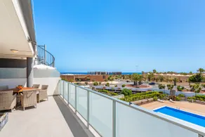 MEDANO4YOU Jack's Family Cosy Penthouse - Image 5