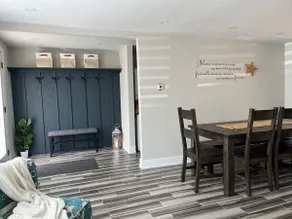 Quaint Wasaga Beach Retreat - Image 3
