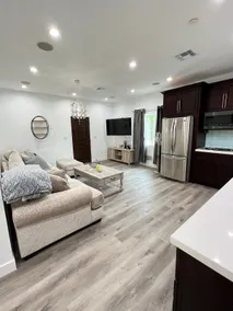 cute home in horse land - Image 5