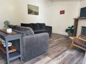 Nottingham Cottage - Image 2