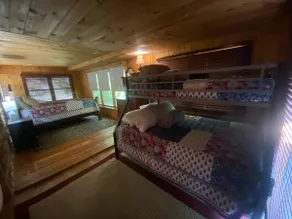 Tippie Cabin - Image 4