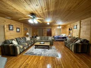 Tippie Cabin - Image 2