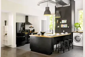 Modern Barnhouse Retreat - Image 4