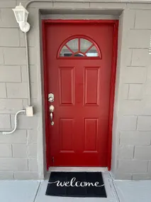 Cozy Red Door Studio - Image 2