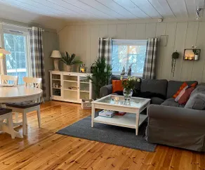 Cozy cabin by Sør Mesna - Image 2