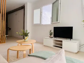 New apartment, magnificent and central, close to the sea. - Image 4