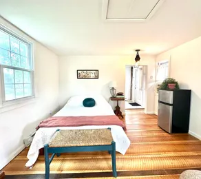 Guesthouse Farm Stay - Image 4