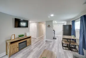 Apartment by Bass Lake Beach (Unit B) - Image 2