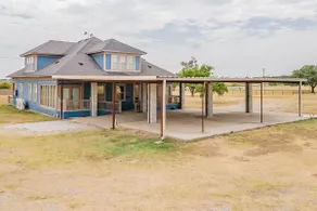Varlay Farmhouse - Image 4