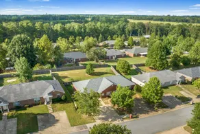 The Kick 6 | 6BR/6BA Duplex • Sleeps 15 - Image 5