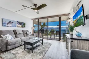 Ocean Front Property King bed, AC, pool, hot tub - Image 2
