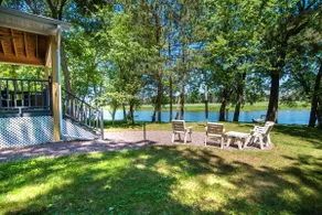 Perfect Waterfront Getaway - Image 4
