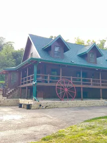 Secret Haven Log Cabin - Image 5