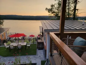 Winnipesaukee Lakefront Luxury unit #2 w Hot tub - Image 3