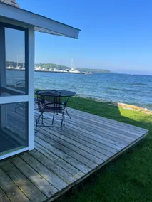 “The Cove” cottage on the bay - Image 3