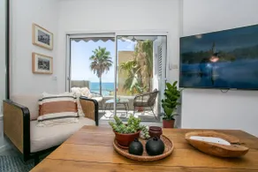 Prime Location 2BR Beach Flat - Image 5