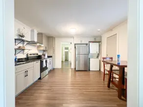 Cozy 1BR Close to Downtown & Drive Baseball - Image 5