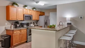 Light-filled, Cozy Home in the Heart of Town 211 - Image 5