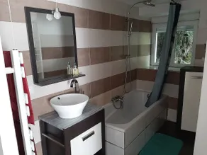 Cozy apartment at the port locks - Image 5