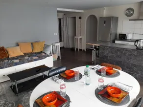 Cozy apartment at the port locks - Image 2