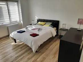Cozy apartment at the port locks - Image 3