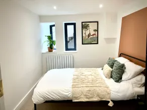 City Centre Garden Apartment - Image 3