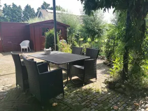 Spacious and quiet apartment in a quiet location, centrally located in NL - Image 4