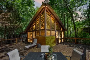 Chic Boho Cabin in the Trees! - Image 2