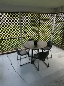Family Home Near Top Attractions - Image 5