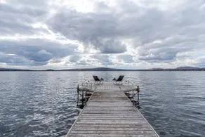 lacbrome Chalet lake+Terrasse+BBQ+Hot-tub - Image 3