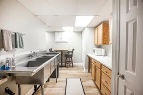 The Captain and Crew Quarters - Image 5