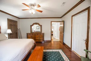 The Captain and Crew Quarters - Image 3