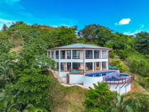 Private Jungle Home Amazing Pool - Image 4