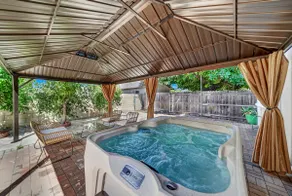 Disney Family Getaway SPA Oasis - Image 2
