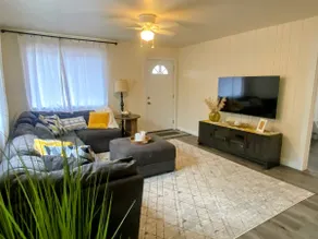 Seaside cottage - Image 2