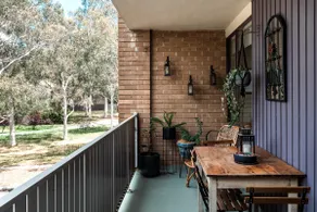 Near Canberra Hospital, Café & Mall | Bath Tub - Image 5