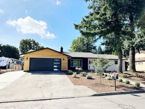 The Cozy Vancouver Home - Image 2