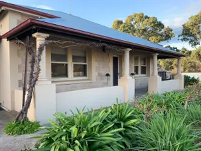 Magnolia Cottage of Clare - Image 2