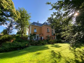 Century-Old Charm, Timeless Retreat Private Park - Image 4