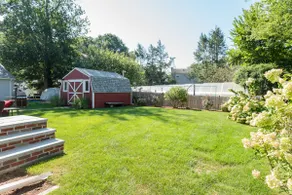 Charming New England Home - Image 4