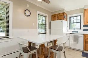 Charming New England Home - Image 5