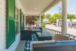 Iconic Home in Downtown Ogunquit - Image 2