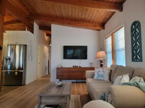 The OBX Yo-G Cabana - Central Upstairs Apartment - Image 3