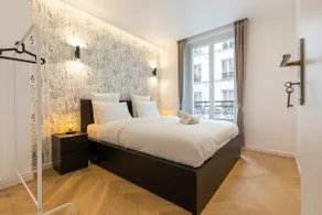 Central Paris: Heated 4BR Quiet Home (10 guests) - Image 5