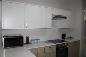Fun modern two bed apartment in fourways - Image 5