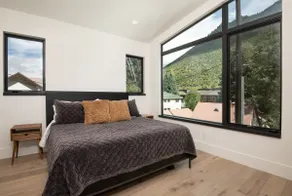 New Modern 4BD/4BA Home with Scenic Views - Image 3