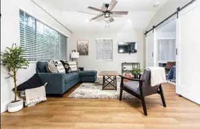 Charming 2 Bedroom Cottage Retreat - Image 5