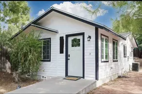 Charming 2 Bedroom Cottage Retreat - Image 2